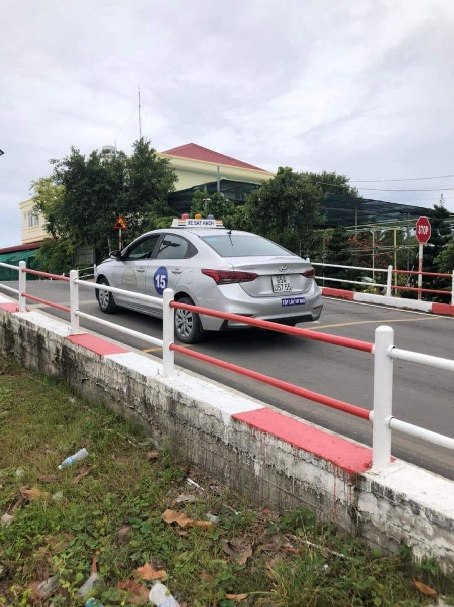 VĂN PHÒNG GHI DANH HỌC LÁI XE Ô TÔ ĐỒNG THÁP